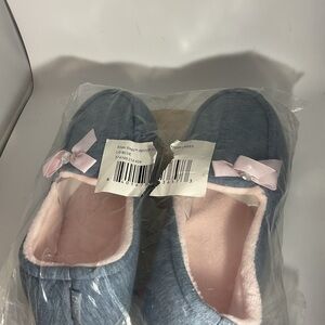 Women’s Blue Slip-On Plush-Lined Slippers with Pink Bow
